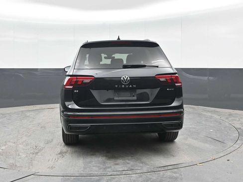 Used 2022 Volkswagen Tiguan SE R-Line AWD/4WD image 11
