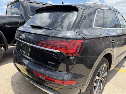 Used 2021 Audi Q5 2.0T Premium Plus w/ Premium Plus Package AWD/4WD image 24