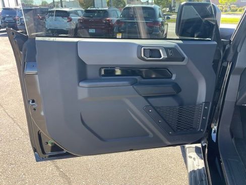 Used 2024 Ford Bronco Big Bend AWD/4WD image 16