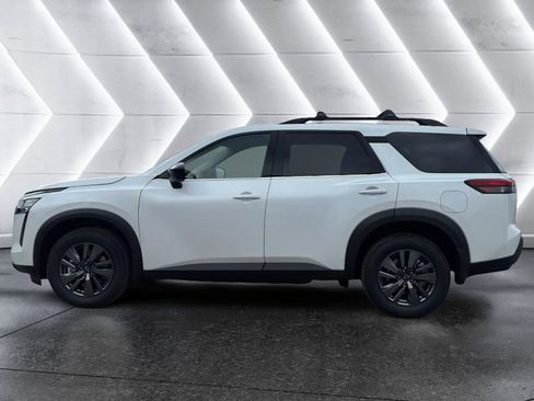 New 2026 Nissan Pathfinder SV image 5