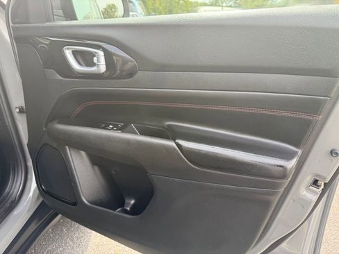 Used 2022 Jeep Compass Trailhawk w/ Trailhawk Elite Group image 26