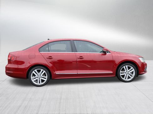 Used 2017 Volkswagen Jetta SEL image 8