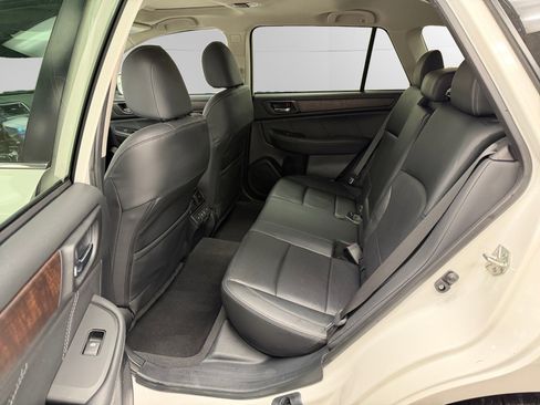 Used 2019 Subaru Outback 2.5i Limited image 13