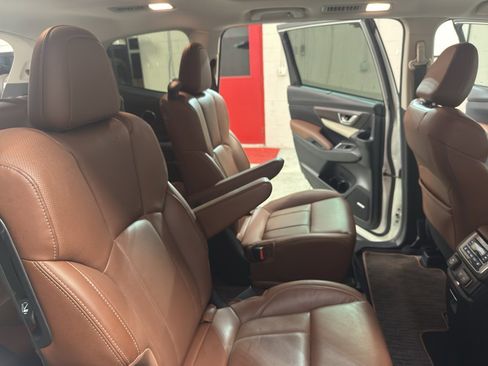 Used 2020 Subaru Ascent Touring image 27