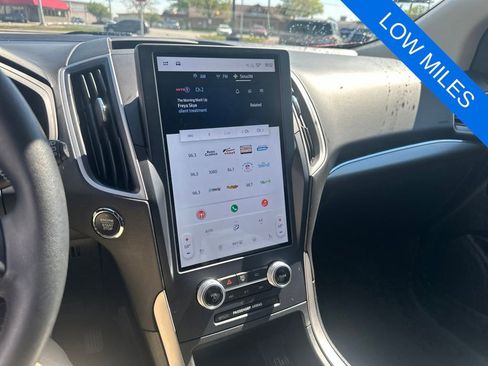 Used 2022 Ford Edge SEL w/ Convenience Package AWD/4WD image 15