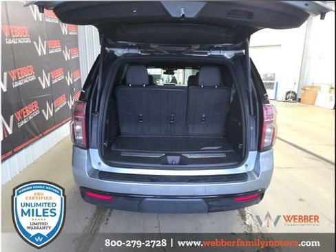 Used 2024 Chevrolet Tahoe Z71 w/ Luxury Package image 10