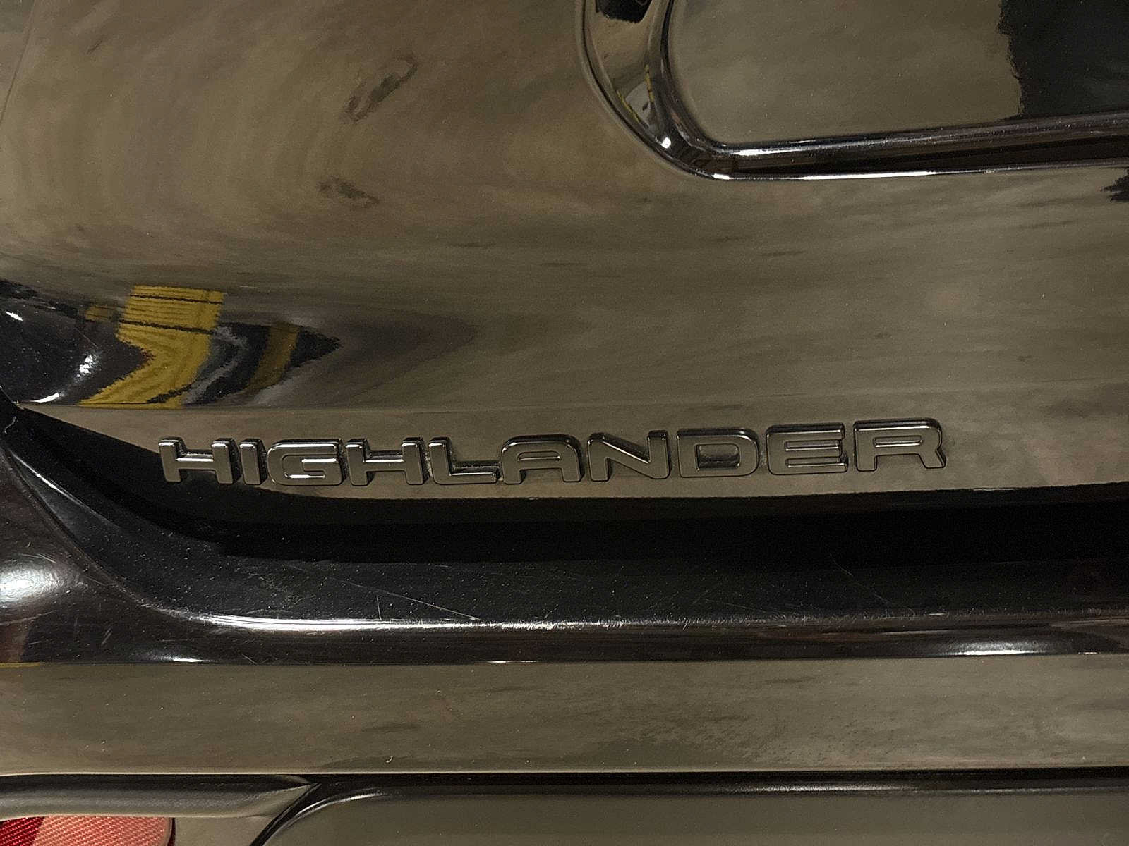 Used 2024 Toyota Highlander XLE AWD/4WD image 28