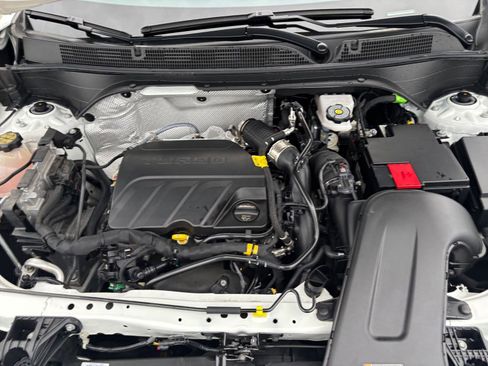 Used 2025 Buick Envista Sport Touring image 30