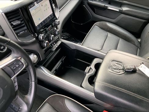 Used 2024 RAM 1500 Laramie image 14