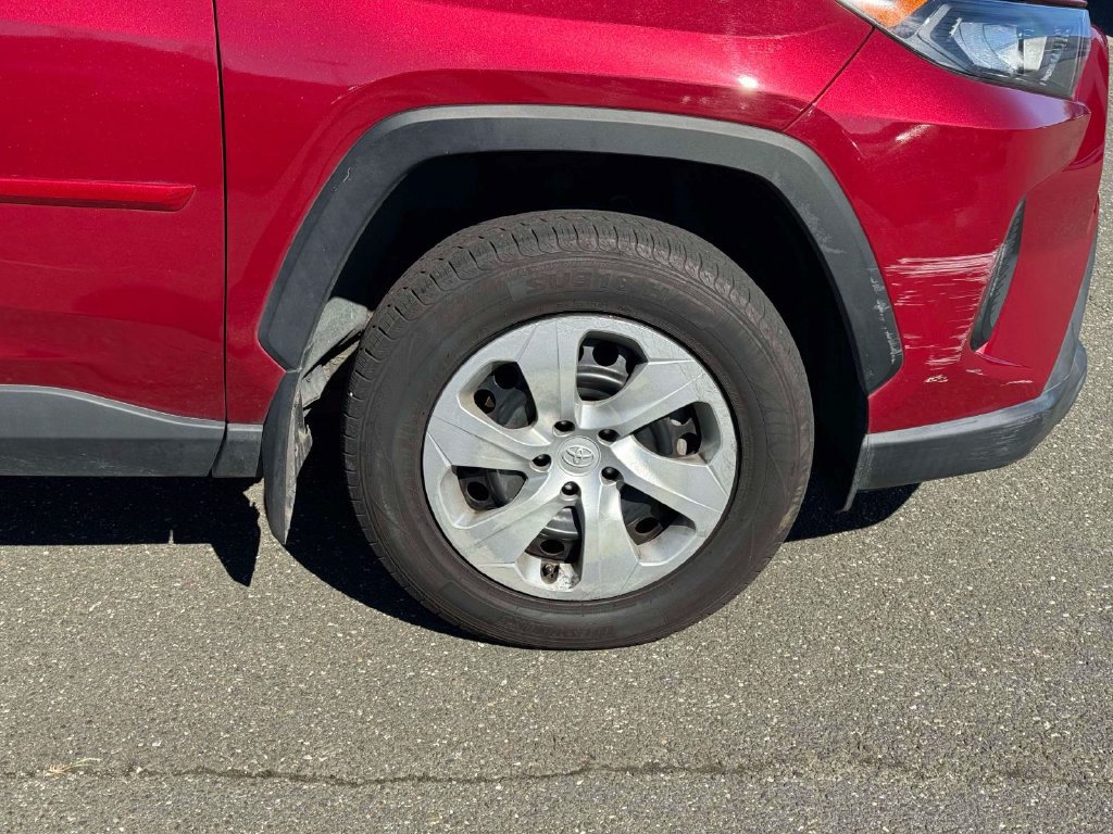Used 2019 Toyota RAV4 LE w/ All Weather Liner Package AWD/4WD image 9