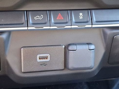 Used 2019 GMC Sierra 1500 4x4 Double Cab w/ Convenience Package image 24