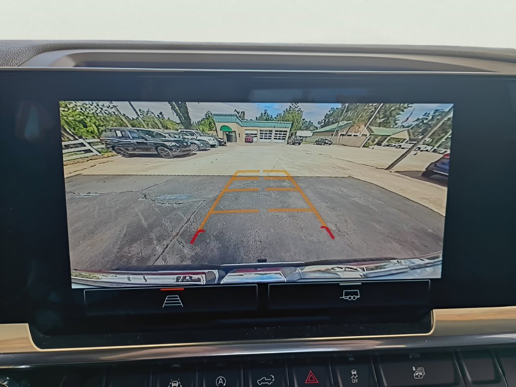 Used 2025 GMC Sierra 1500 SLT RWD image 5