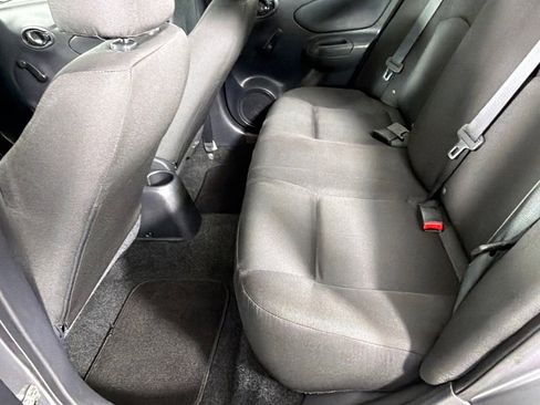 Used 2019 Nissan Versa S Plus FWD image 18