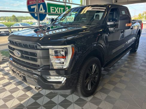 Used 2023 Ford F150 Lariat w/ Equipment Group 502A High AWD/4WD image 3