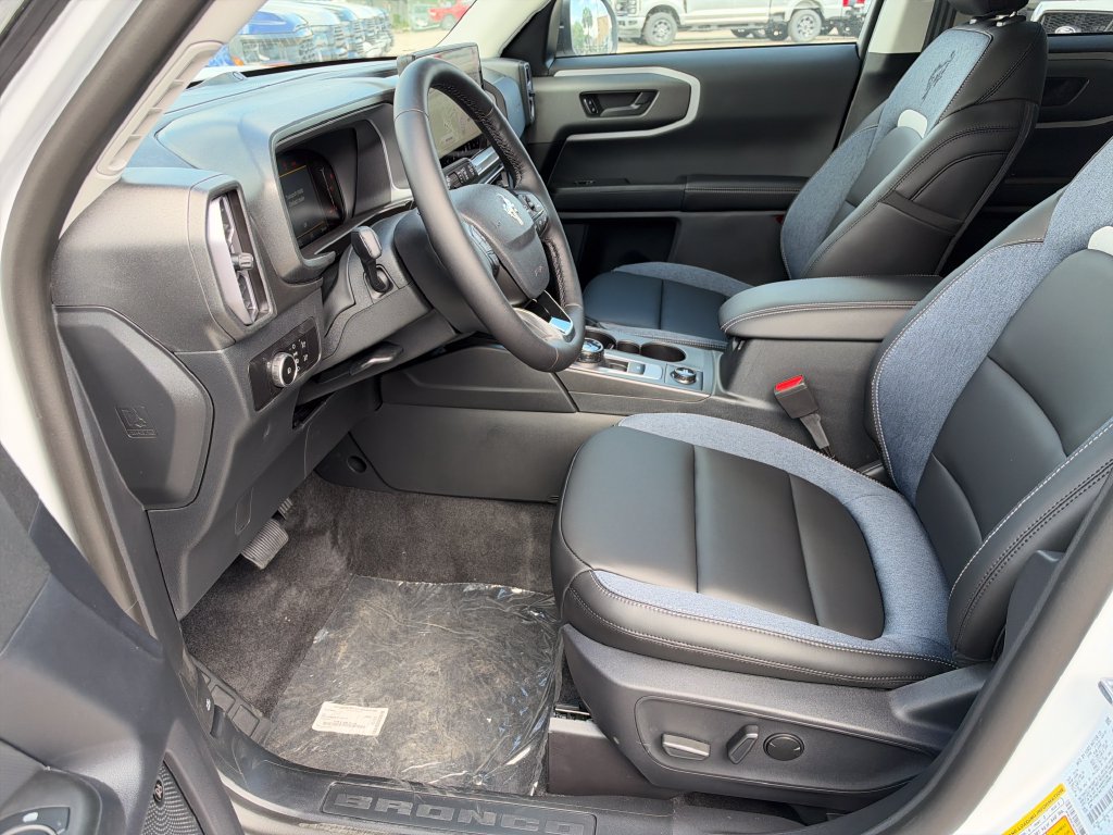 New 2026 Ford Bronco Sport Outer Banks w/ Outer Banks Tech Package+ AWD/4WD image 21