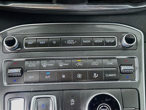 Used 2023 Hyundai Santa Fe SEL FWD image 24