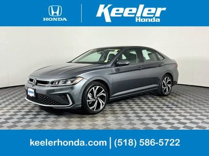 Used 2025 Volkswagen Jetta SEL