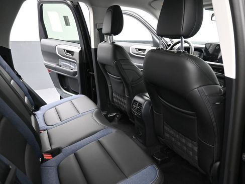 New 2025 Ford Bronco Sport Outer Banks image 14