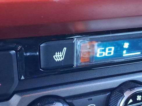 Used 2016 Toyota Tacoma TRD Off-Road image 11