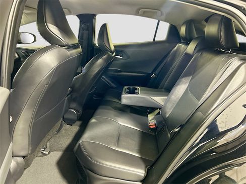 Used 2024 Toyota Prius XLE image 21