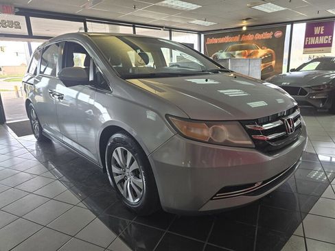 Used 2016 Honda Odyssey EX-L image 3