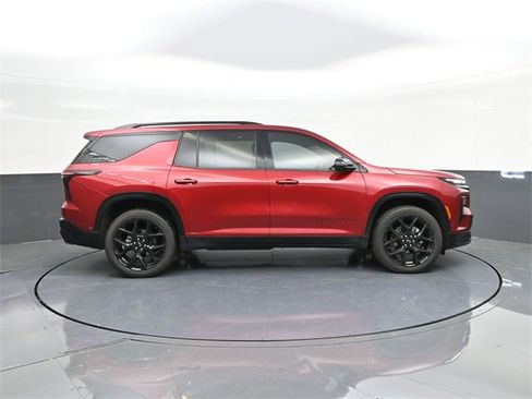 Used 2024 Chevrolet Traverse RS w/ LPO, Floor Liner Package image 26