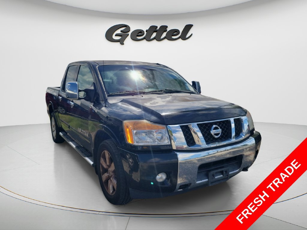 Used 2015 Nissan Titan SL w/ SL Max Utility Package AWD/4WD image 3