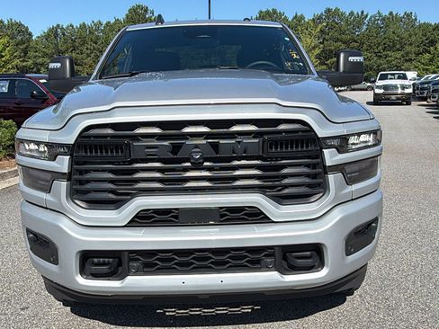 Used 2026 RAM 2500 Big Horn AWD/4WD image 3