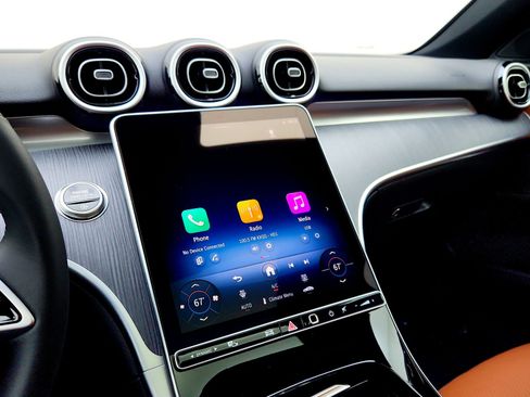 Certified 2025 Mercedes-Benz C 300 Sedan image 19