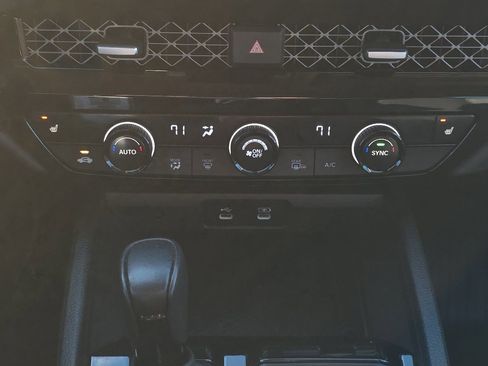 Used 2023 Honda Accord EX-L image 19