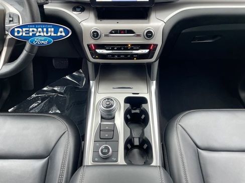 Used 2023 Ford Explorer XLT w/ Equipment Group 202A image 14