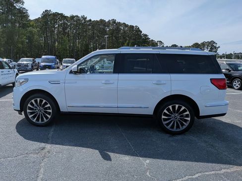 Certified 2021 Lincoln Navigator Reserve AWD/4WD image 7