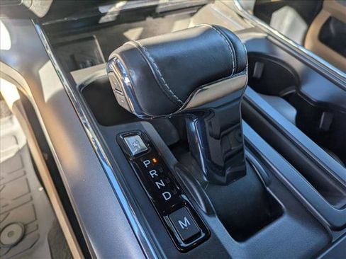 Used 2021 Ford F150 Lariat w/ Equipment Group 502A High image 11