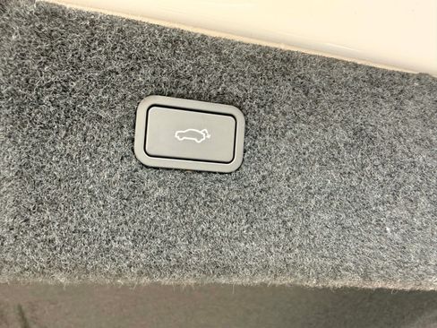 New 2026 Polestar Polestar 4 w/ Performance Pack image 28