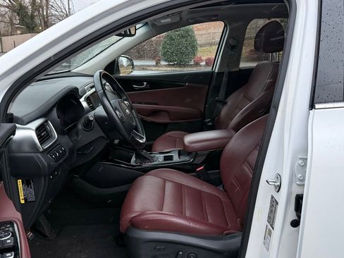 Used 2018 Kia Sorento SX image 14