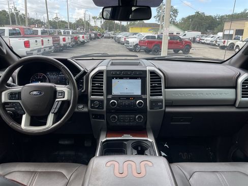 Used 2017 Ford F250 King Ranch w/ King Ranch Ultimate Package AWD/4WD image 5