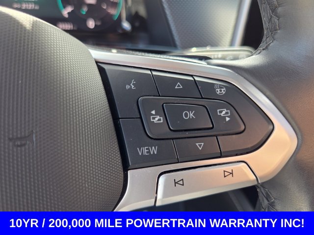 Used 2024 Volkswagen Atlas Cross Sport SEL Premium R-Line AWD/4WD image 23