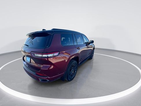 Used 2024 Jeep Grand Cherokee L Summit image 8