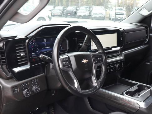 Used 2024 Chevrolet Silverado 3500 LTZ w/ LTZ Plus Package AWD/4WD image 23