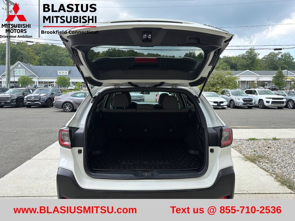 Used 2024 Subaru Outback Premium AWD/4WD image 57