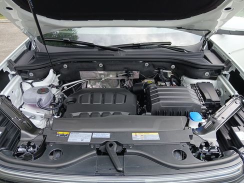 New 2026 Volkswagen Atlas Cross Sport SE image 21