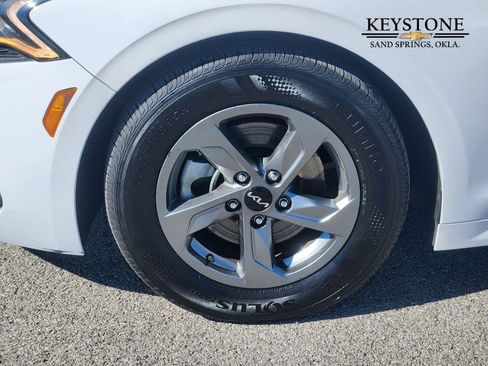 Used 2023 Kia K5 LXS image 13