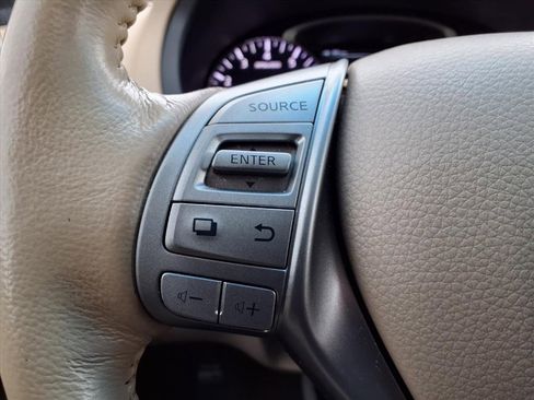 Used 2013 Nissan Altima 2.5 SL image 26