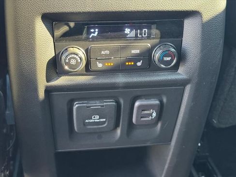 Used 2023 Chevrolet Traverse High Country w/ LPO, Floor Liner Package AWD/4WD image 13