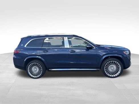 Certified 2024 Mercedes-Benz Maybach GLS 600 4MATIC image 4