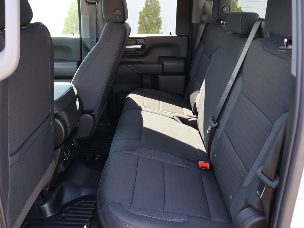 New 2026 GMC Sierra 2500 Pro w/ 1SA Pro Safety Plus Package AWD/4WD image 8
