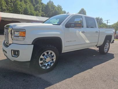Used 2016 GMC Sierra 2500 Denali w/ Duramax Plus Package