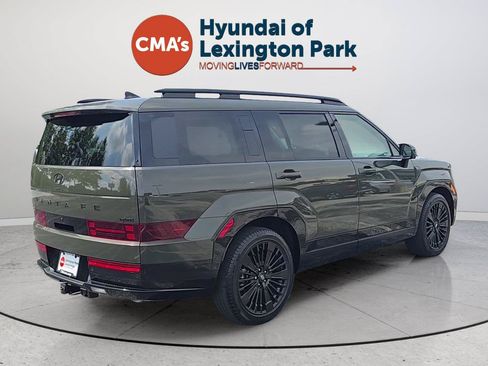 Used 2025 Hyundai Santa Fe Calligraphy FWD image 5