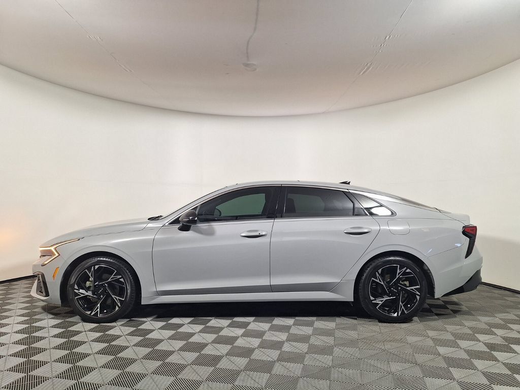 Used 2025 Kia K5 GT-Line w/ GT-Line Premium Package FWD image 8