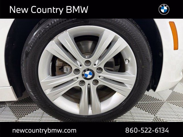 Used 2016 BMW 328i xDrive Sedan AWD/4WD image 9